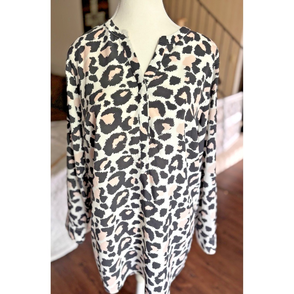 Talbots Pink Accent Animal Print Button down Blouse‎ Size 1X Plus